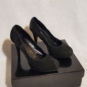 Derek Heart High Heels